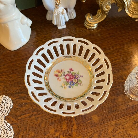 Antique Porzellanfabrik Moschendorf reticulated pedestal dish - Picture 4 of 10